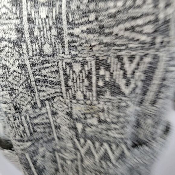 Forever 21 oversized knit top - Picture 10 of 10